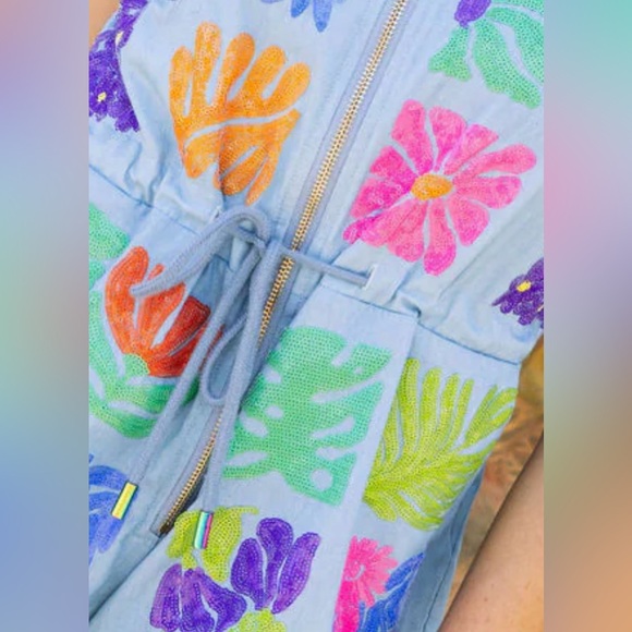 QOS Denim Flower Tile Zipper Romper - Picture 4 of 4